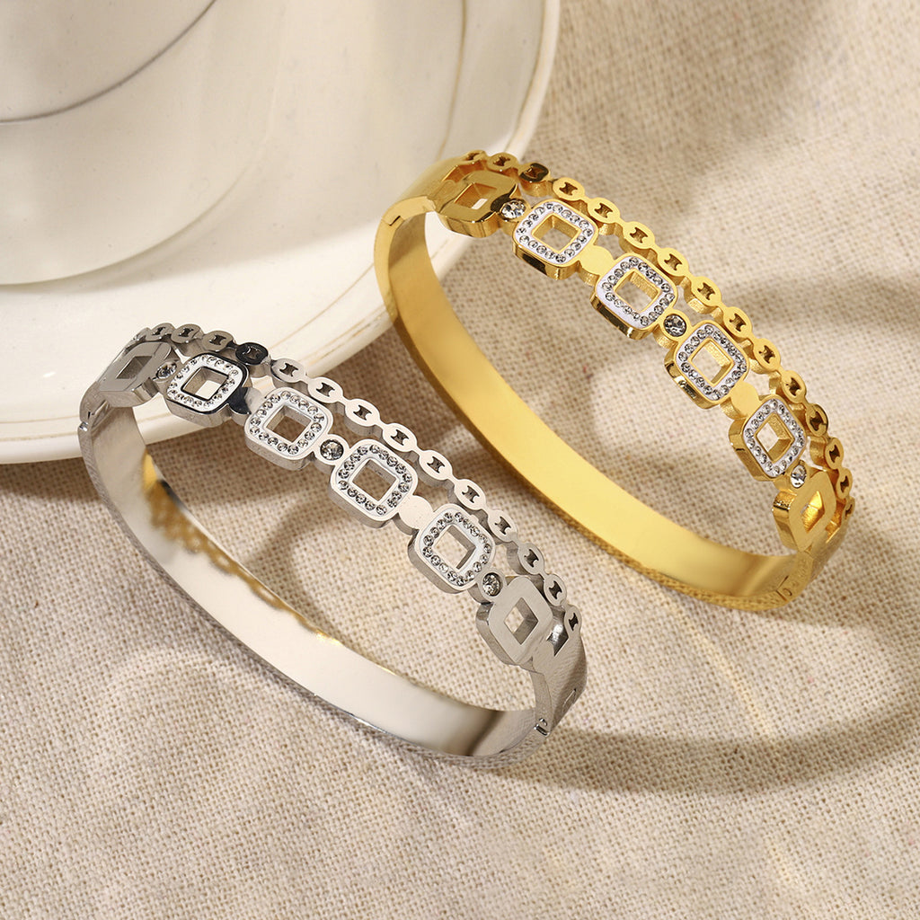 Stainless Steel Electroplated Bracelet For Women